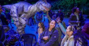 DINO EXPO & SHOW WITH SPIDERS 