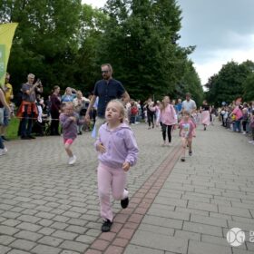 20260531-153-pl-dg-centrum-park-hallera-bieg-skrzata