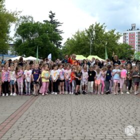 20260531-228-pl-dg-centrum-park-hallera-bieg-skrzata