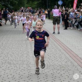 20260531-234-pl-dg-centrum-park-hallera-bieg-skrzata