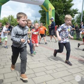 20260531-253-pl-dg-centrum-park-hallera-bieg-skrzata