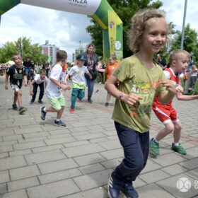 20260531-254-pl-dg-centrum-park-hallera-bieg-skrzata