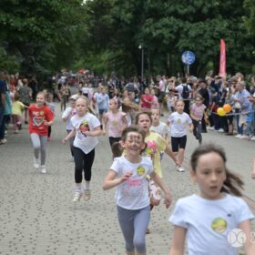 20260531-281-pl-dg-centrum-park-hallera-bieg-skrzata