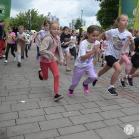 20260531-307-pl-dg-centrum-park-hallera-bieg-skrzata