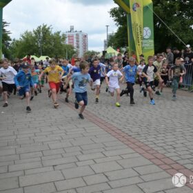 20260531-327-pl-dg-centrum-park-hallera-bieg-skrzata