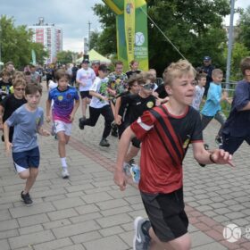 20260531-392-pl-dg-centrum-park-hallera-bieg-skrzata