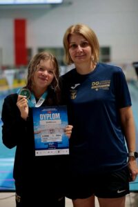 Trener Ewa Hofman i Julia Bomba